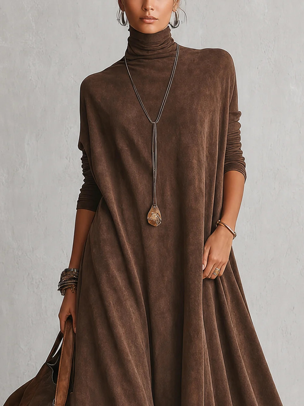 Sigrid | Vintage Bruine Maxi-Jurk Met Lange Mouwen En Kanten Zoom, In Suède-Look