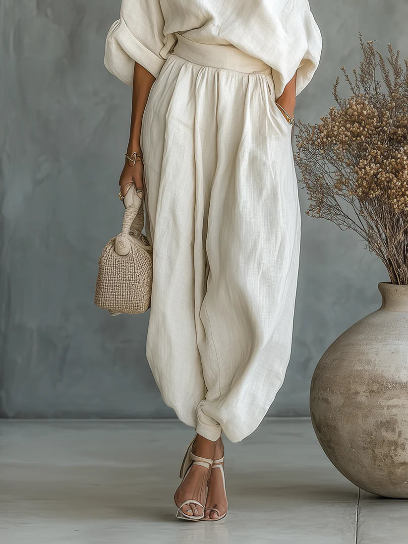 Suzanne | Zachte top met blote schouders en strakke broek