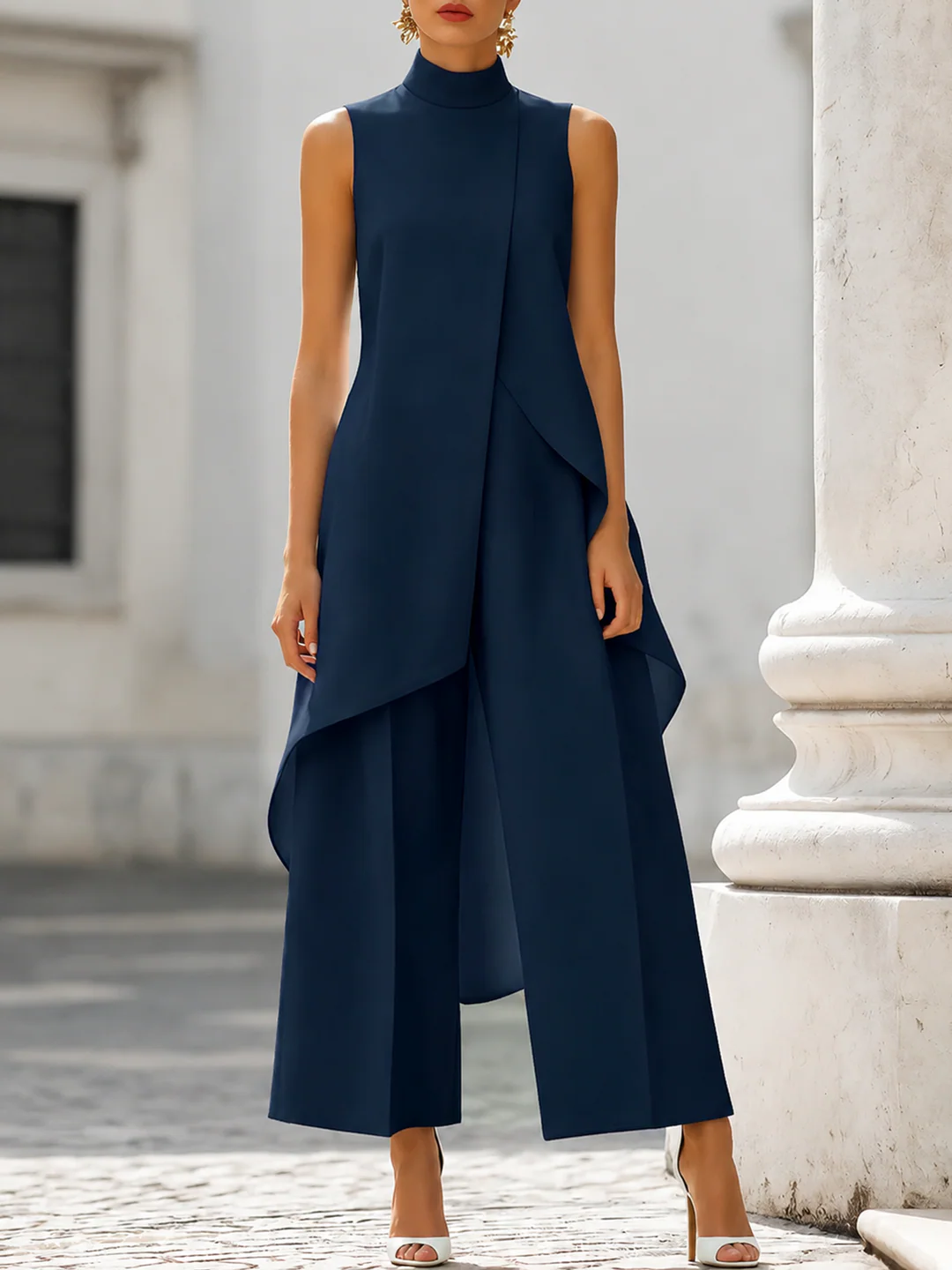 Anouk | Lange, elegante monochrome jurk met een mooie valling