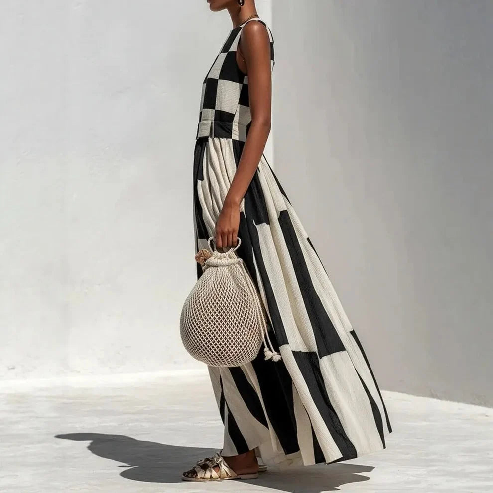 Sanne | Geometrische maxi-jurk in zwart-wit
